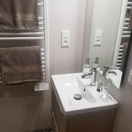 Apartmán T2 Bleu Nuit Art- Deco Carmaux